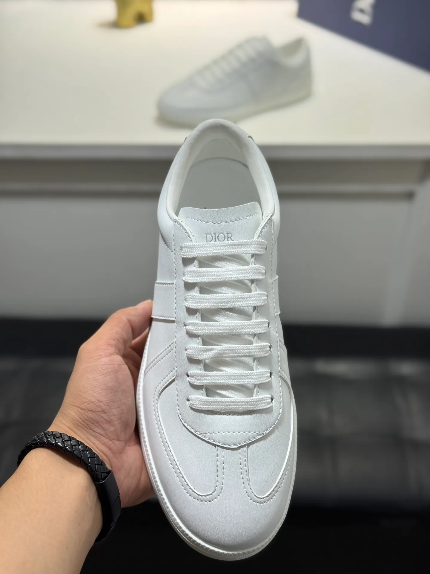 Men's Men's Shoes💰380【New Style】🎠🎠Dior🔍Top Purchasing Agency🇮🇹Di's hot style super popular sneakers are synchronized with the new product counters. The uppers are original Italian imported cowhide, the logo graphics are perfectly reproduced with complex craftsmanship necessary for fashionistas, and the imported soft sheepskin lining is Sole: The original sole is specially provided by the original factory. The exclusive movable molded sole is super comfortable. The original factory follows the order. 🔍🔍Multiple colors are available. You can enter and exit the counter at will. Welcome to compare. A must-have for trendy men. Code number: 38-44 (45 customized